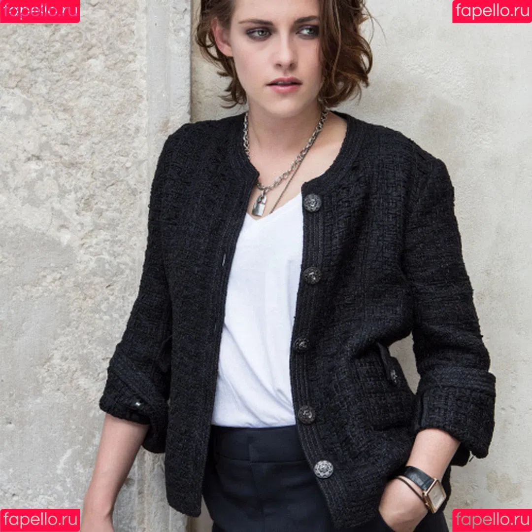 Kristen Stewart / kristenstewart / kristenstewartx Onlyfans Photo Gallery 