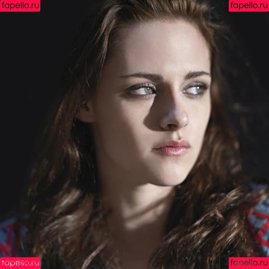 Kristen Stewart / kristenstewart / kristenstewartx Onlyfans Photo Gallery 