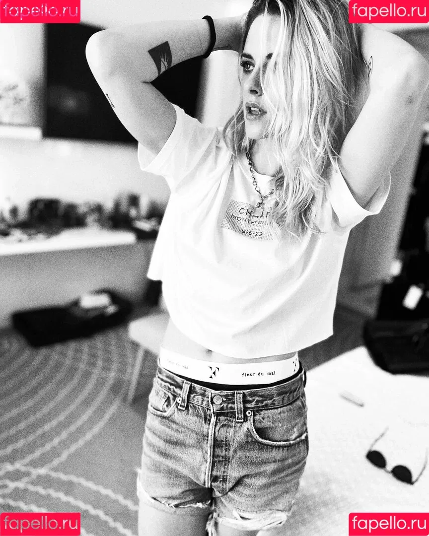 Kristen Stewart / kristenstewart / kristenstewartx Onlyfans Photo Gallery 