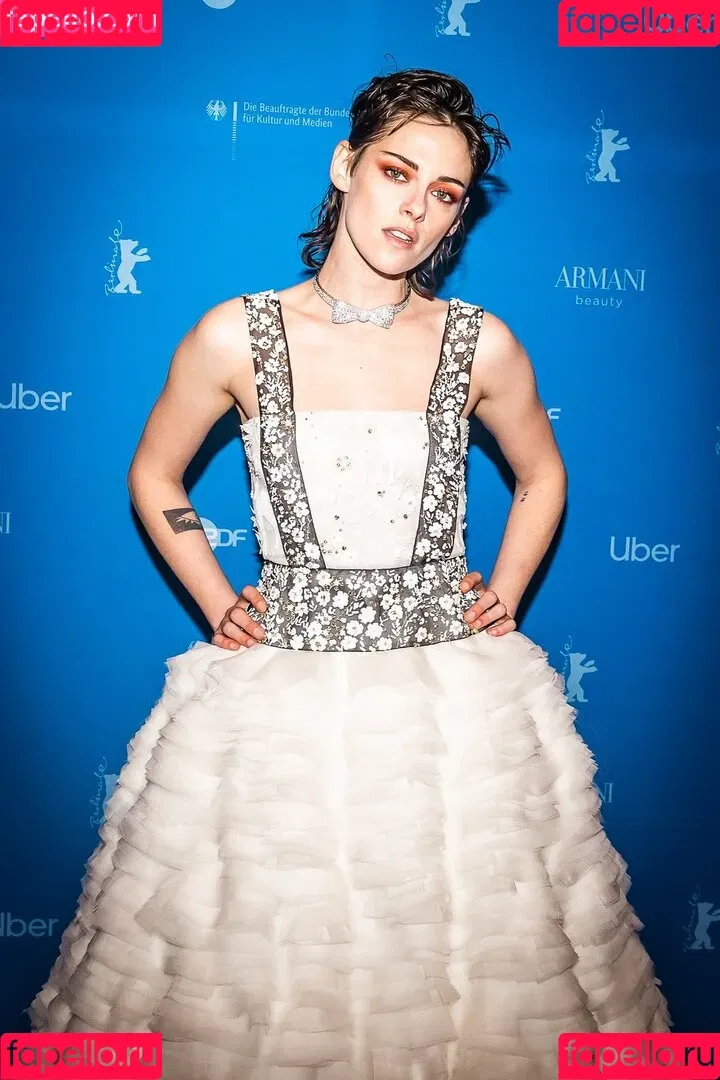 Kristen Stewart / kristenstewart / kristenstewartx Onlyfans Photo Gallery 