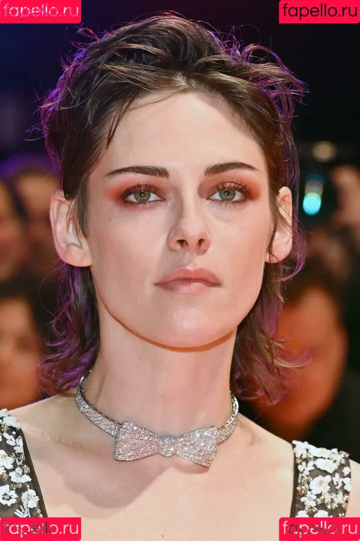 Kristen Stewart / kristenstewart / kristenstewartx Onlyfans Photo Gallery 