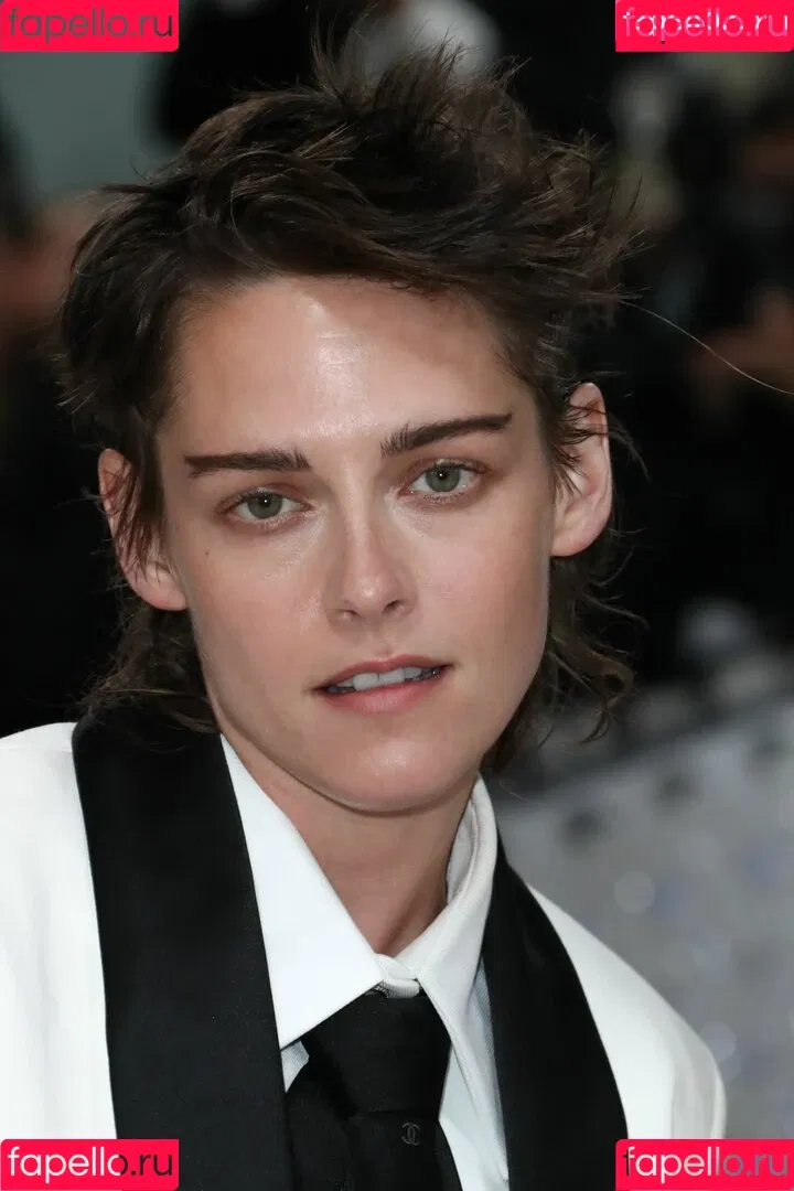 Kristen Stewart / kristenstewart / kristenstewartx Onlyfans Photo Gallery 