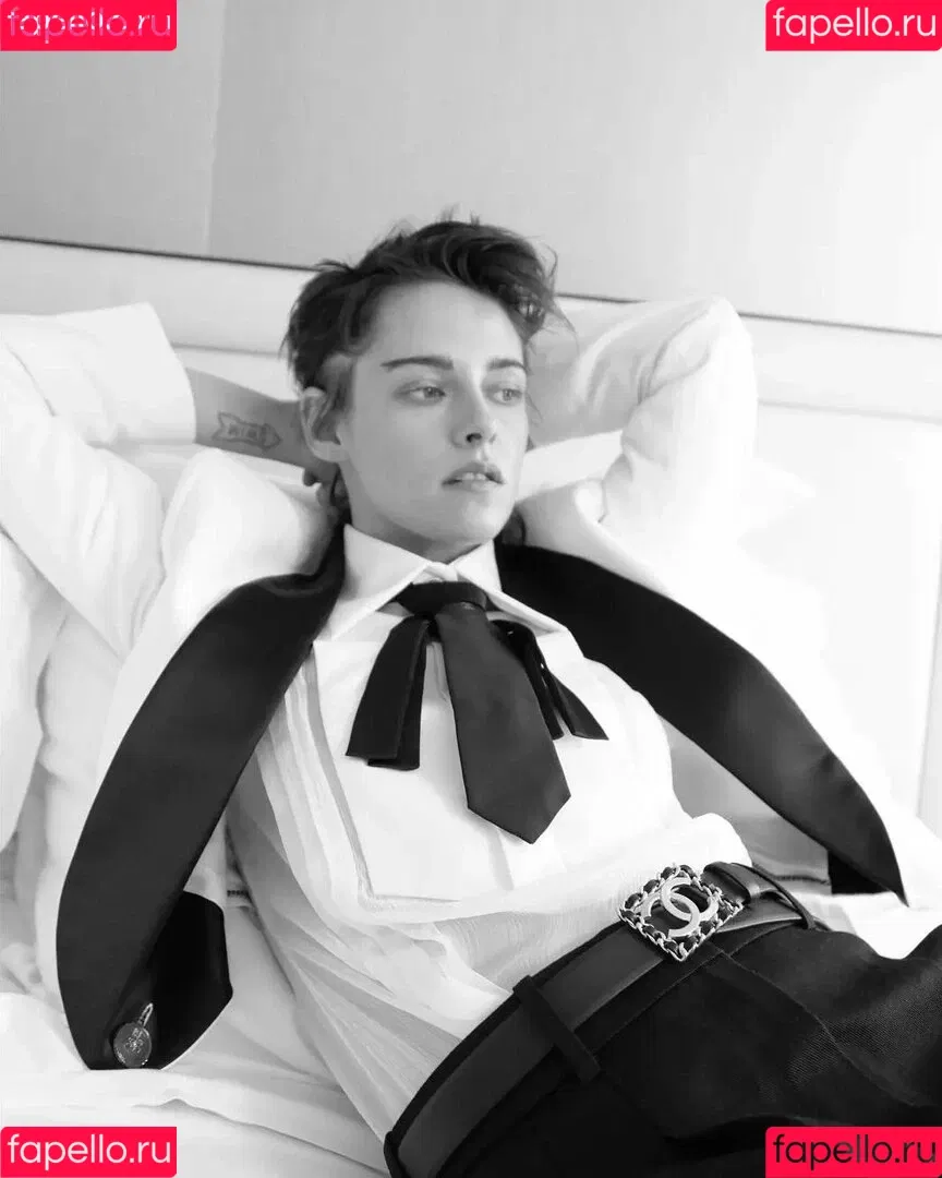 Kristen Stewart / kristenstewart / kristenstewartx Onlyfans Photo Gallery 