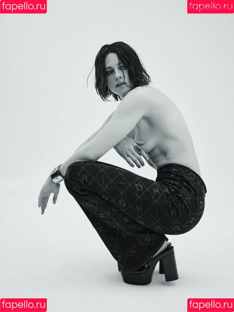 Kristen Stewart / kristenstewart / kristenstewartx Onlyfans Photo Gallery 