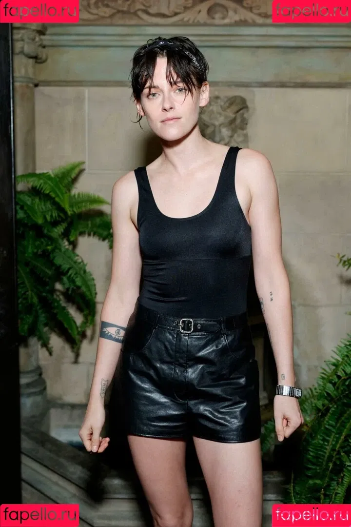 Kristen Stewart / kristenstewart / kristenstewartx Onlyfans Photo Gallery 
