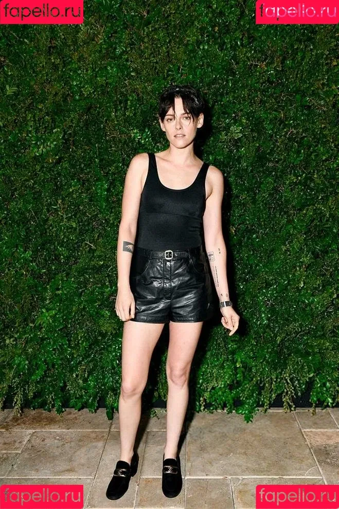 Kristen Stewart / kristenstewart / kristenstewartx Onlyfans Photo Gallery 
