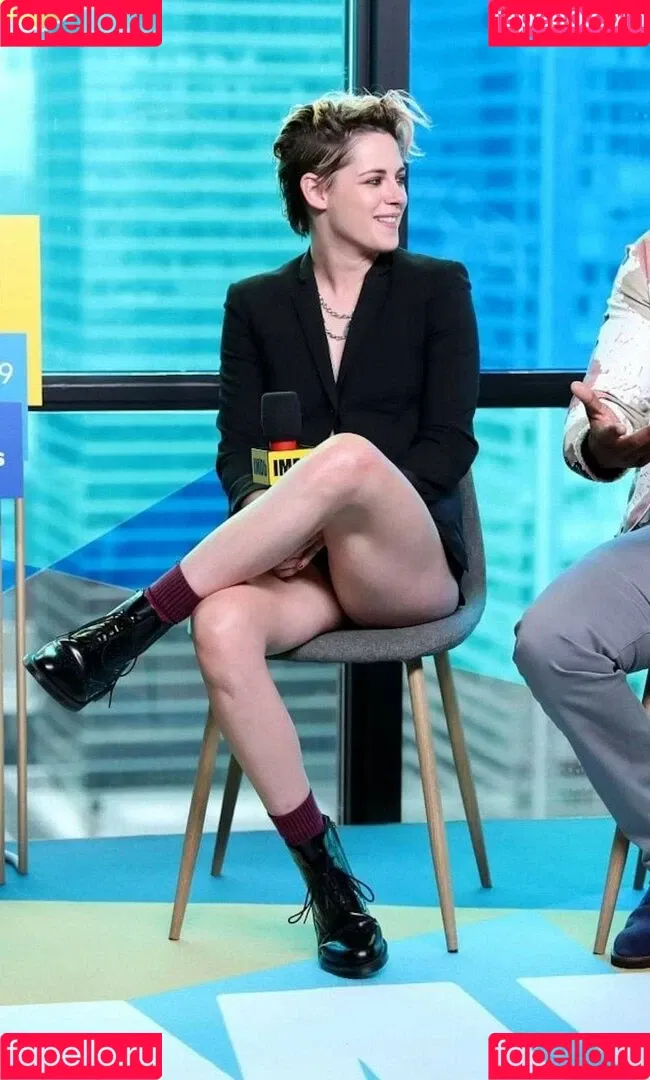 Kristen Stewart / kristenstewart / kristenstewartx Onlyfans Photo Gallery 