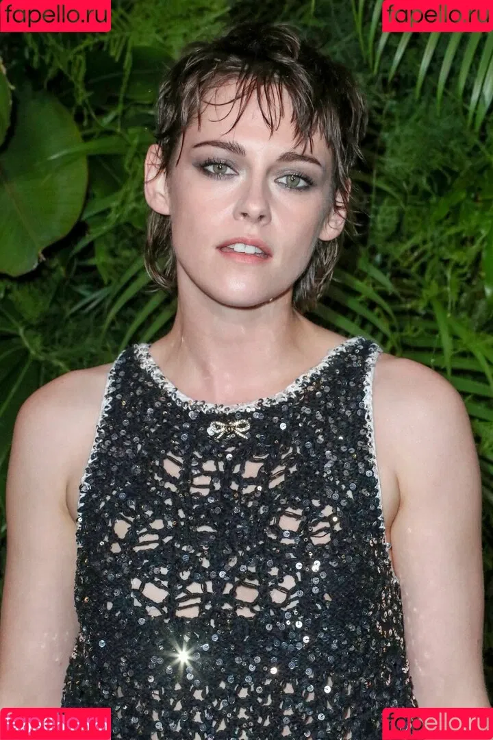 Kristen Stewart / kristenstewart / kristenstewartx Onlyfans Photo Gallery 