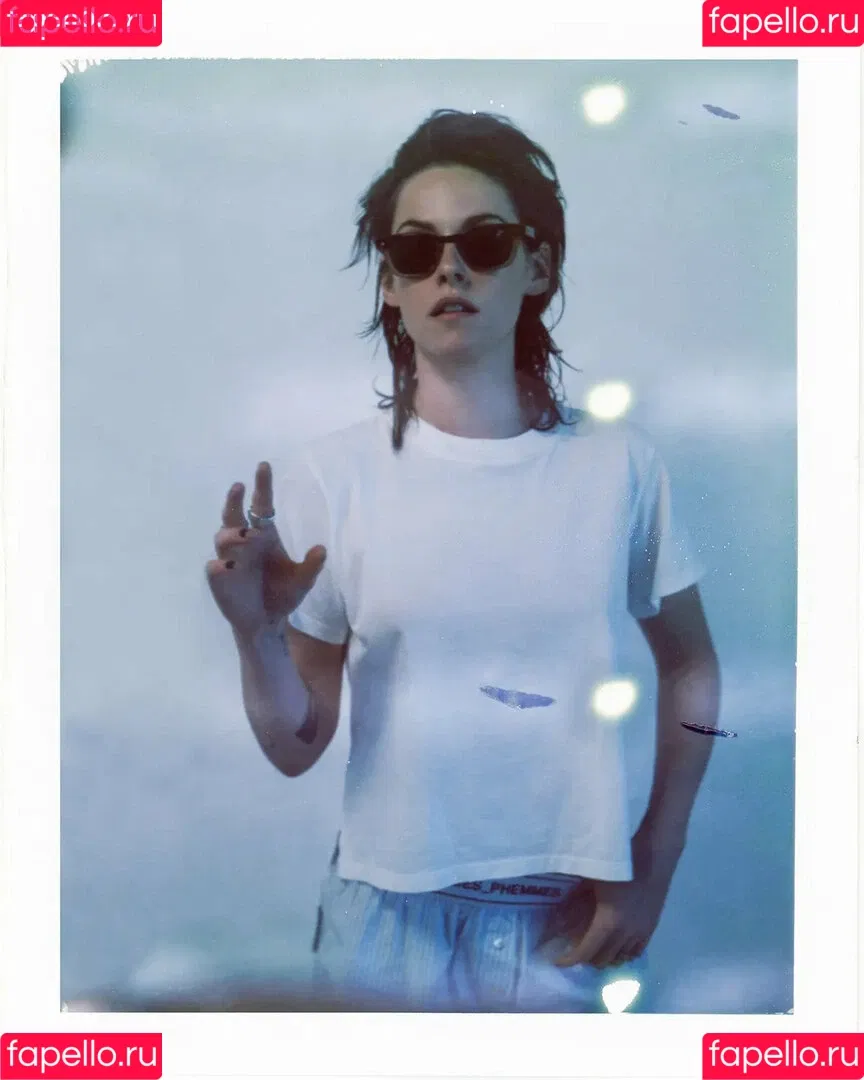 Kristen Stewart / kristenstewart / kristenstewartx Onlyfans Photo Gallery 