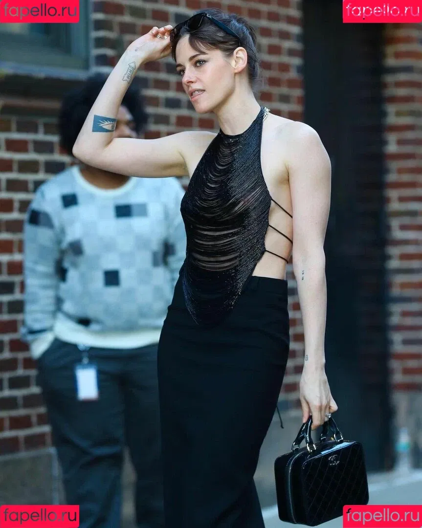 Kristen Stewart / kristenstewart / kristenstewartx Onlyfans Photo Gallery 
