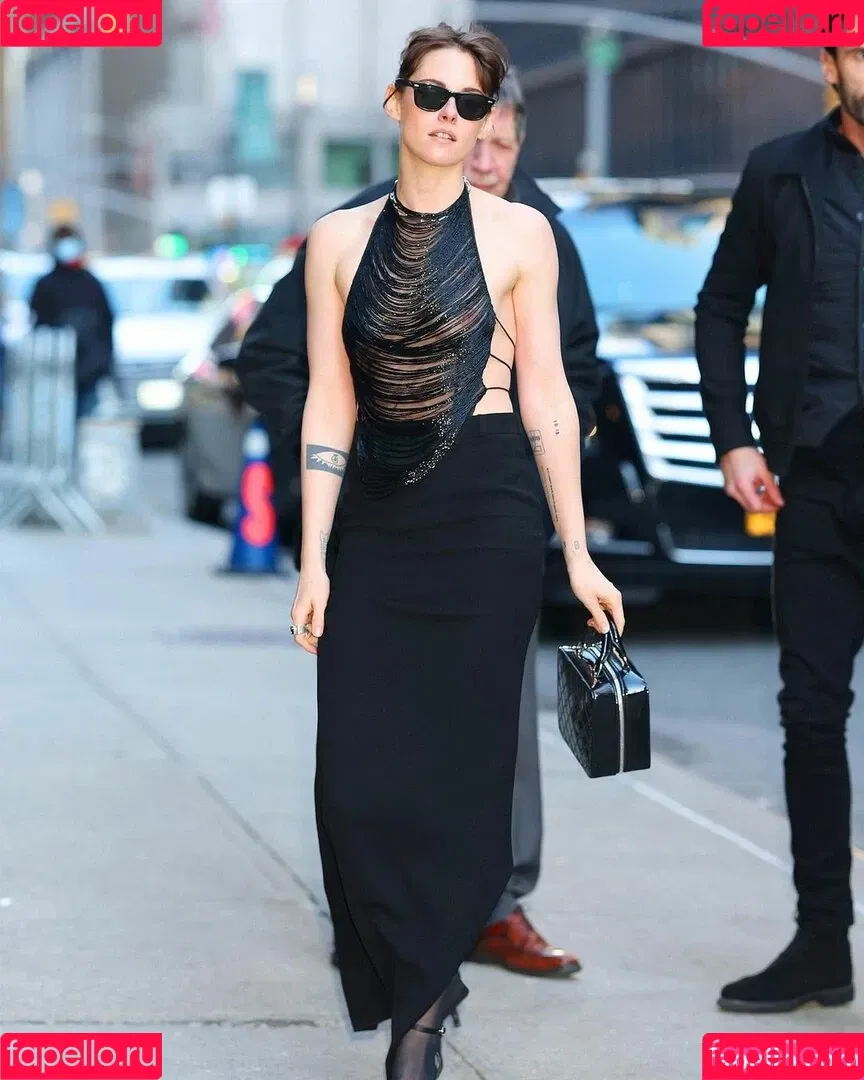 Kristen Stewart / kristenstewart / kristenstewartx Onlyfans Photo Gallery 