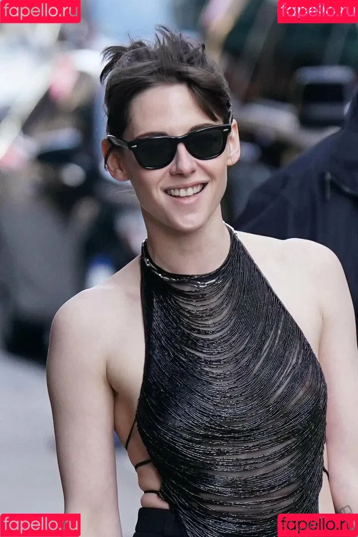 Kristen Stewart / kristenstewart / kristenstewartx Onlyfans Photo Gallery 