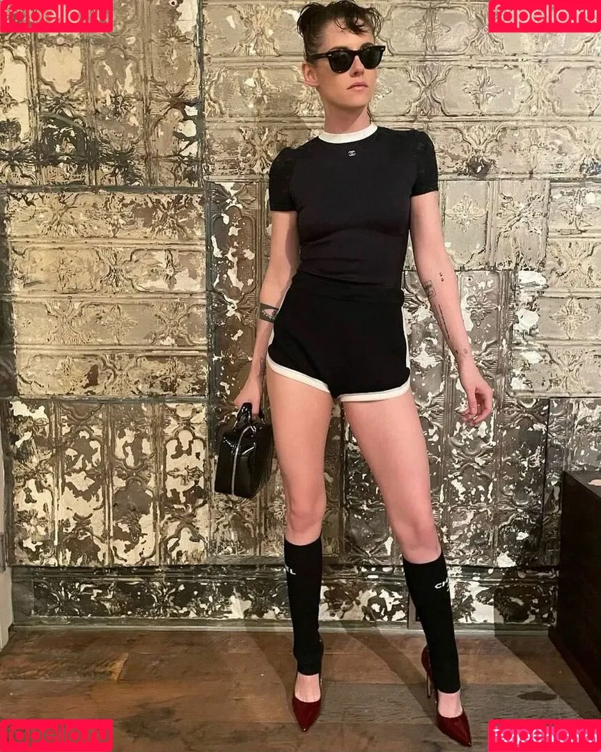 Kristen Stewart / kristenstewart / kristenstewartx Onlyfans Photo Gallery 