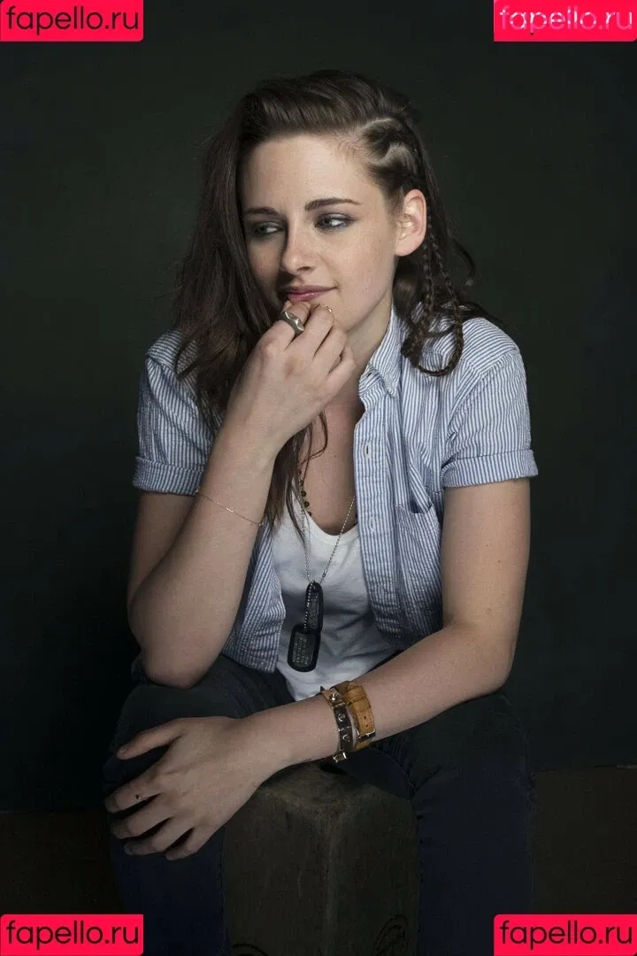 Kristen Stewart / kristenstewart / kristenstewartx Onlyfans Photo Gallery 