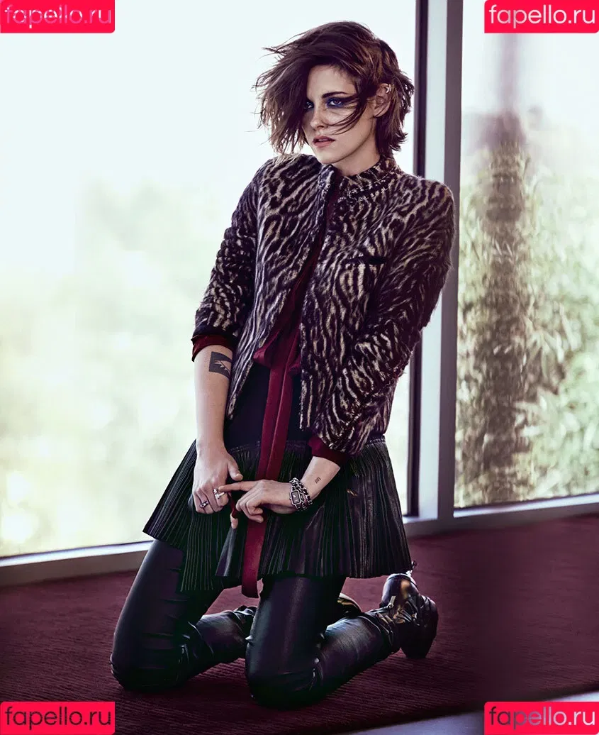 Kristen Stewart / kristenstewart / kristenstewartx Onlyfans Photo Gallery 
