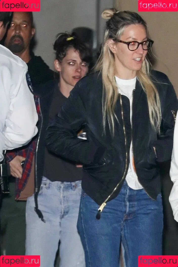 Kristen Stewart / kristenstewart / kristenstewartx Onlyfans Photo Gallery 