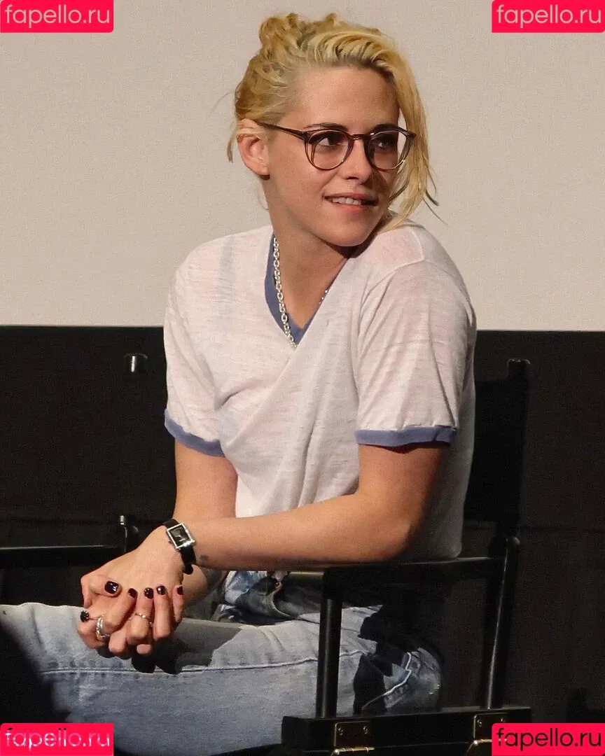 Kristen Stewart / kristenstewart / kristenstewartx Onlyfans Photo Gallery 
