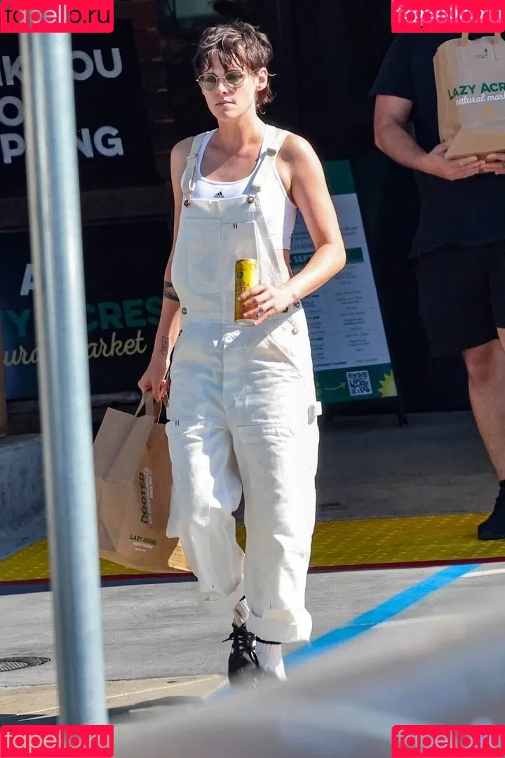 Kristen Stewart / kristenstewart / kristenstewartx Onlyfans Photo Gallery 