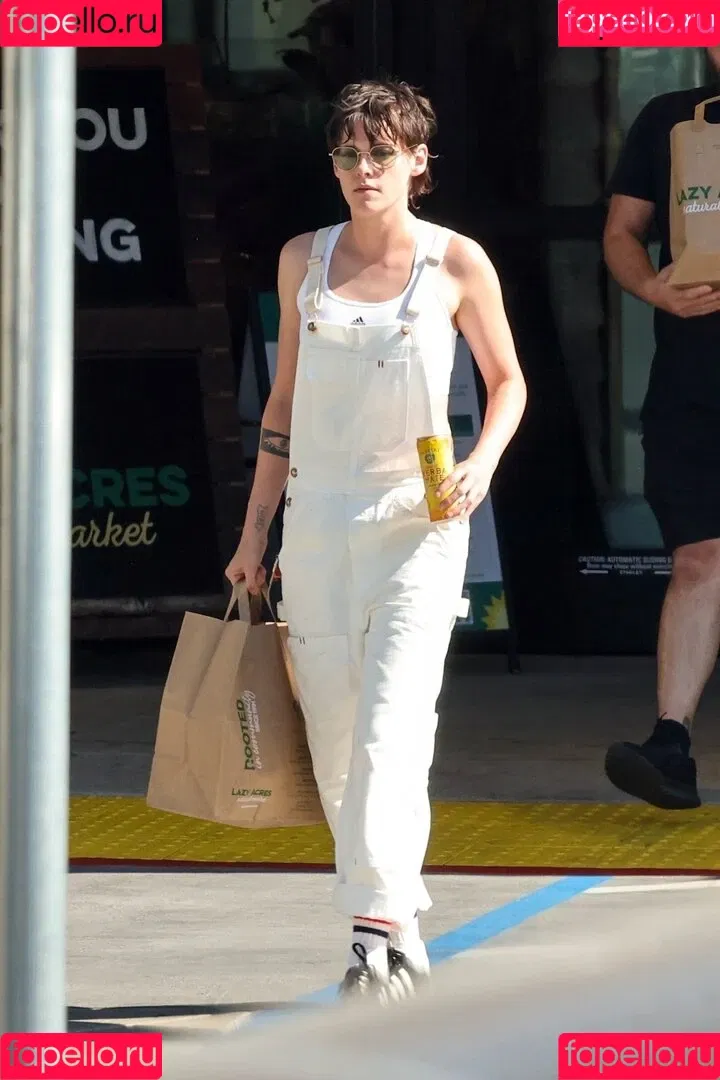 Kristen Stewart / kristenstewart / kristenstewartx Onlyfans Photo Gallery 