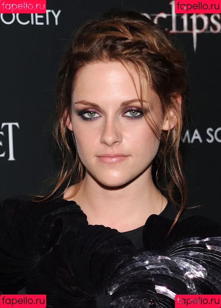 Kristen Stewart / kristenstewart / kristenstewartx Onlyfans Photo Gallery 