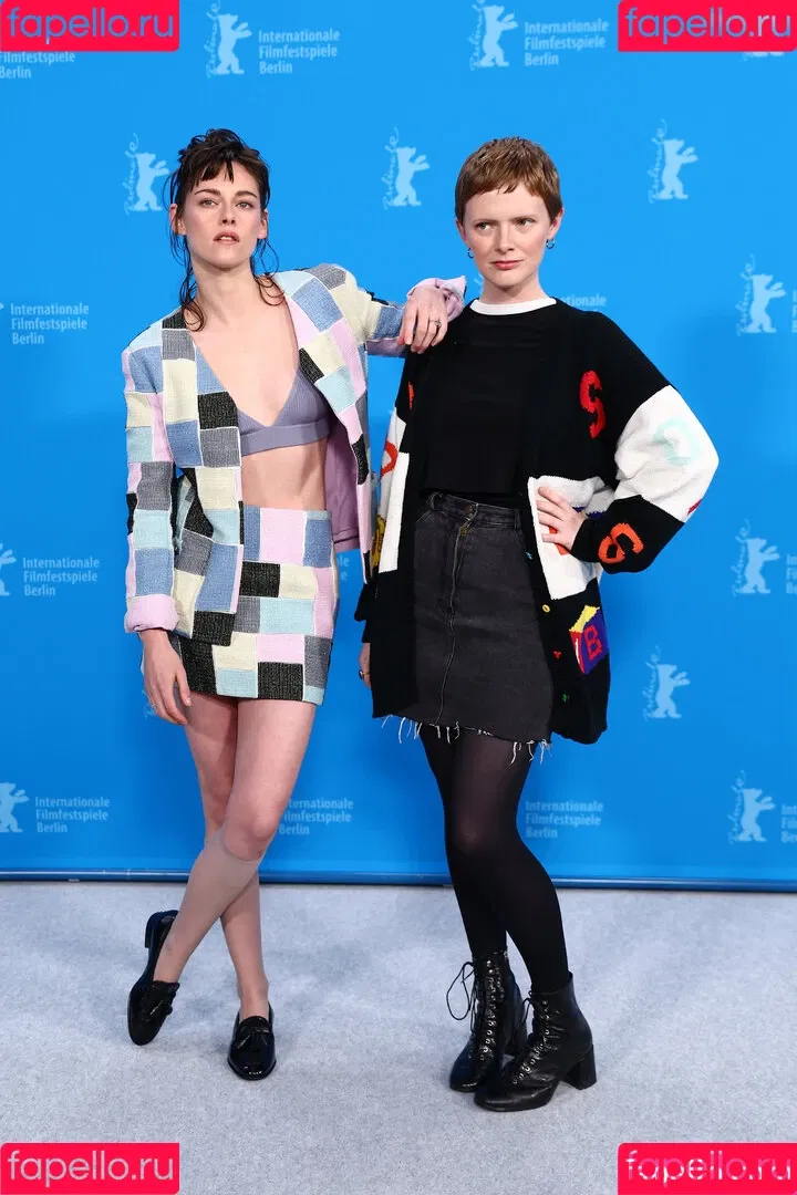 Kristen Stewart / kristenstewart / kristenstewartx Onlyfans Photo Gallery 