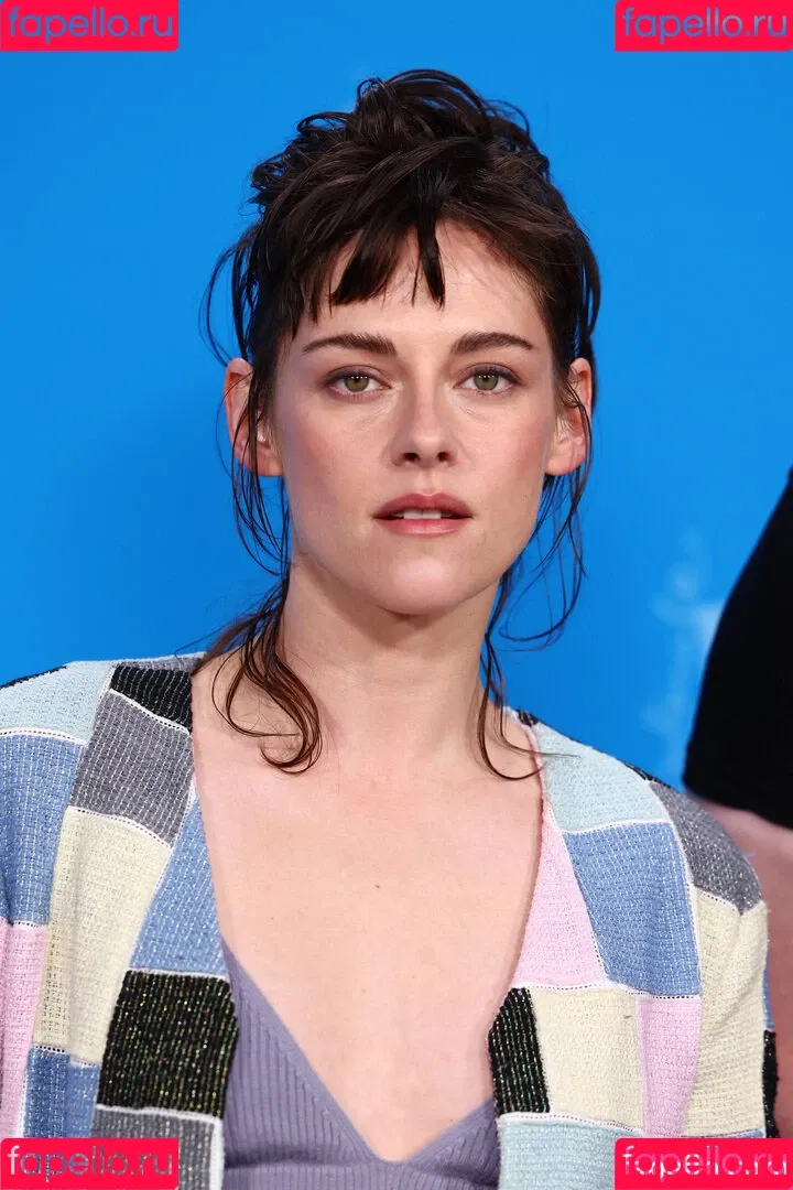 Kristen Stewart / kristenstewart / kristenstewartx Onlyfans Photo Gallery 