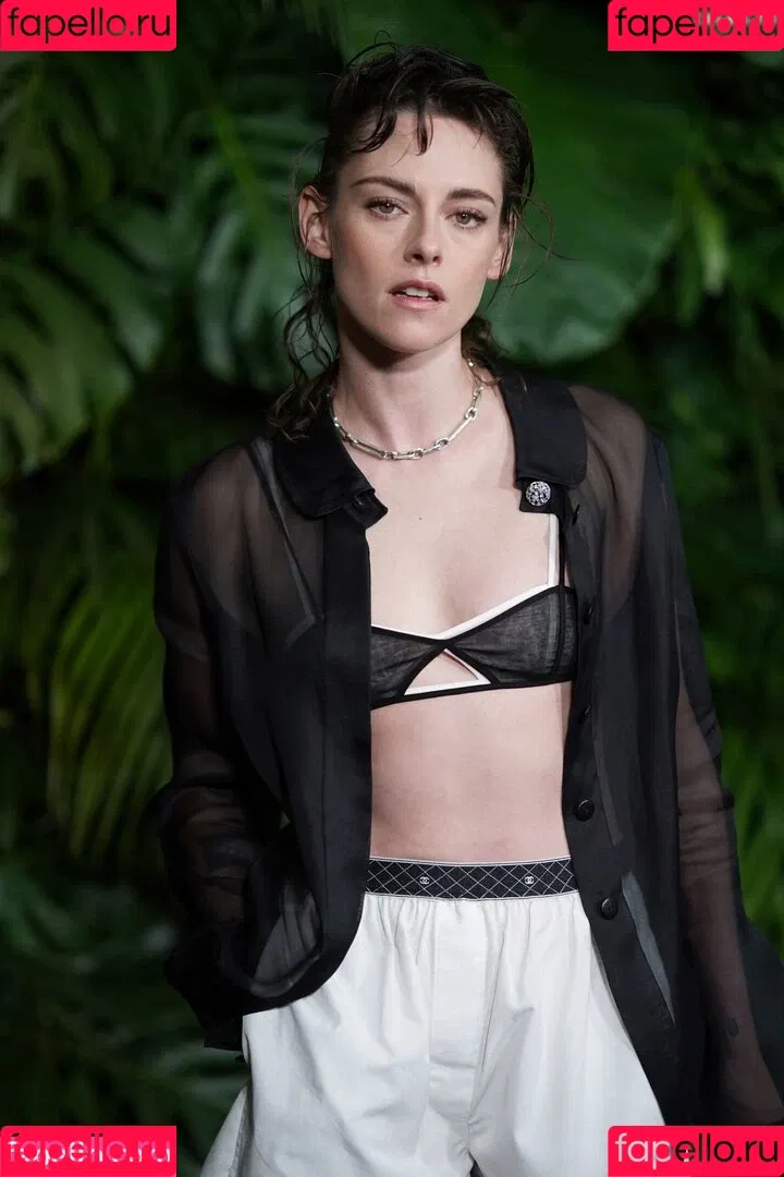 Kristen Stewart / kristenstewart / kristenstewartx Onlyfans Photo Gallery 