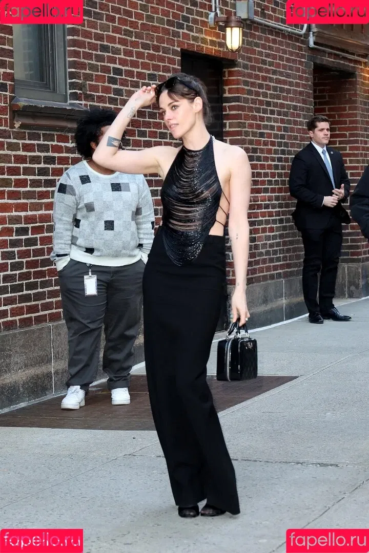 Kristen Stewart / kristenstewart / kristenstewartx Onlyfans Photo Gallery 