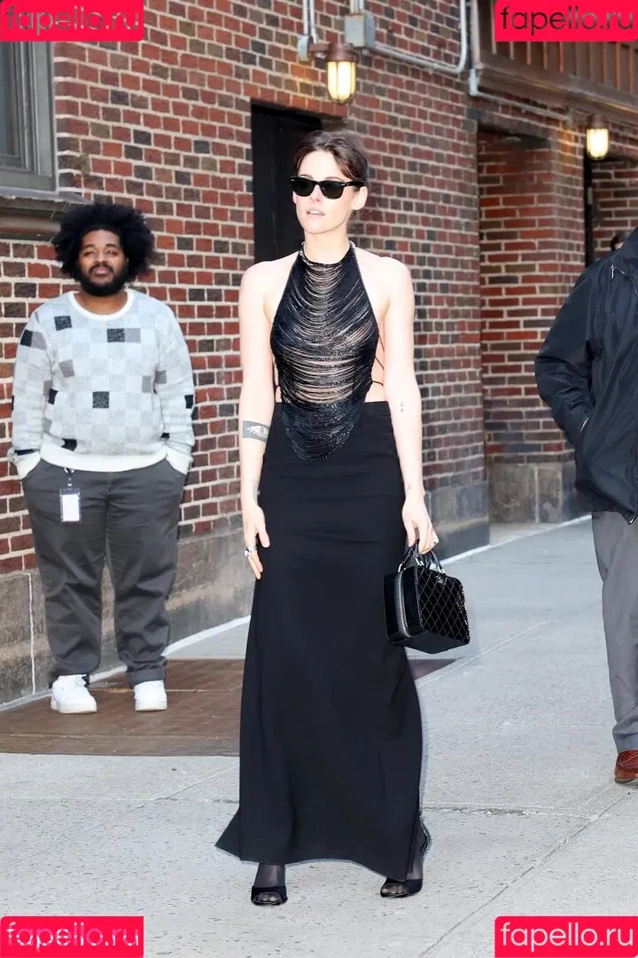 Kristen Stewart / kristenstewart / kristenstewartx Onlyfans Photo Gallery 