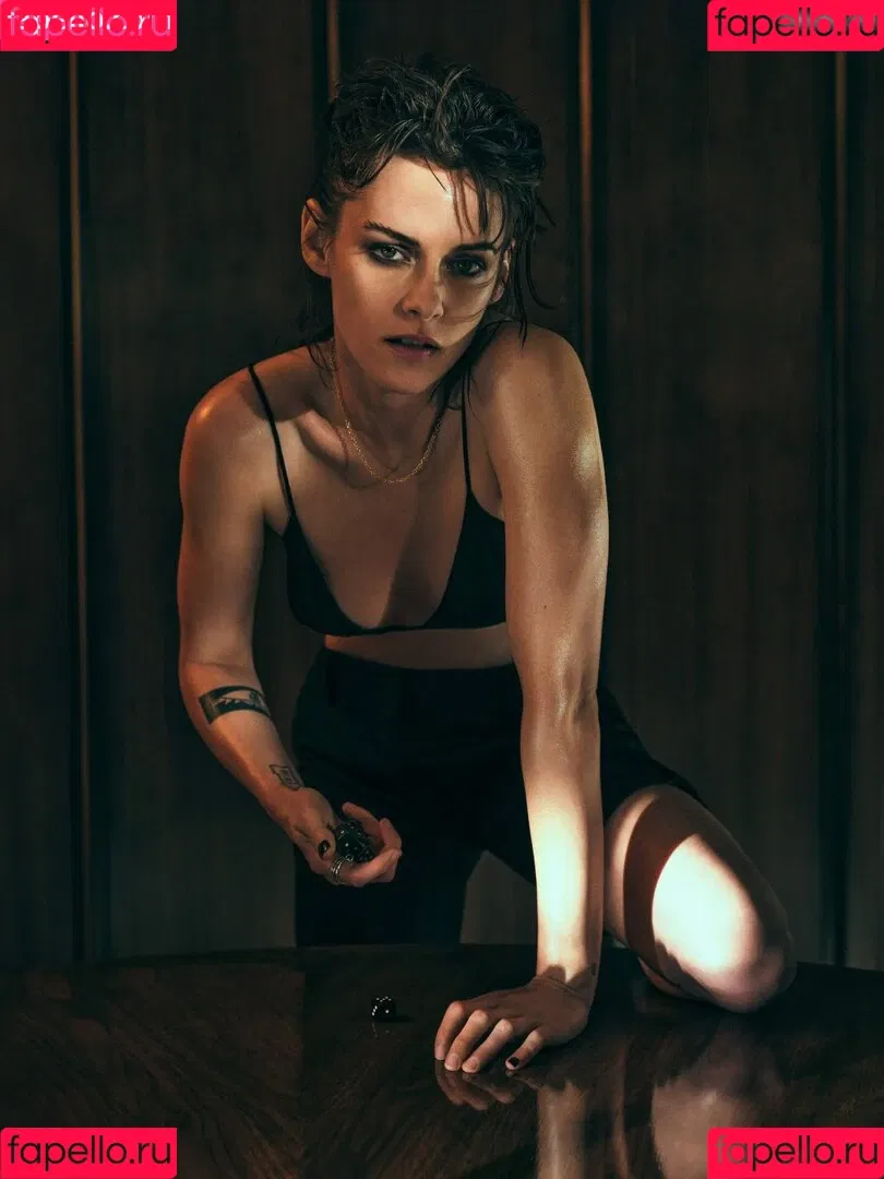 Kristen Stewart / kristenstewart / kristenstewartx Onlyfans Photo Gallery 