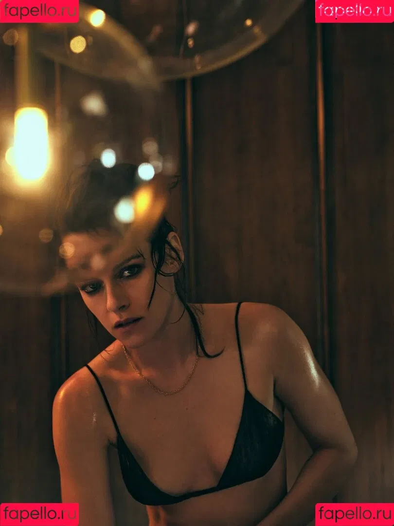 Kristen Stewart / kristenstewart / kristenstewartx Onlyfans Photo Gallery 