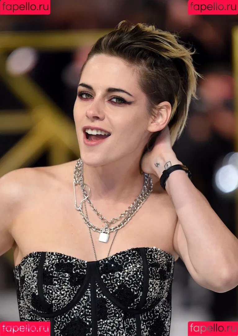 Kristen Stewart / kristenstewart / kristenstewartx Onlyfans Photo Gallery 