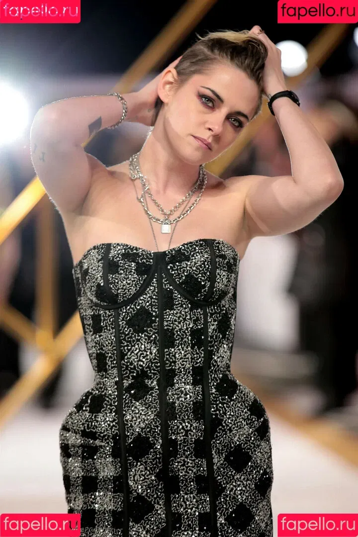 Kristen Stewart / kristenstewart / kristenstewartx Onlyfans Photo Gallery 