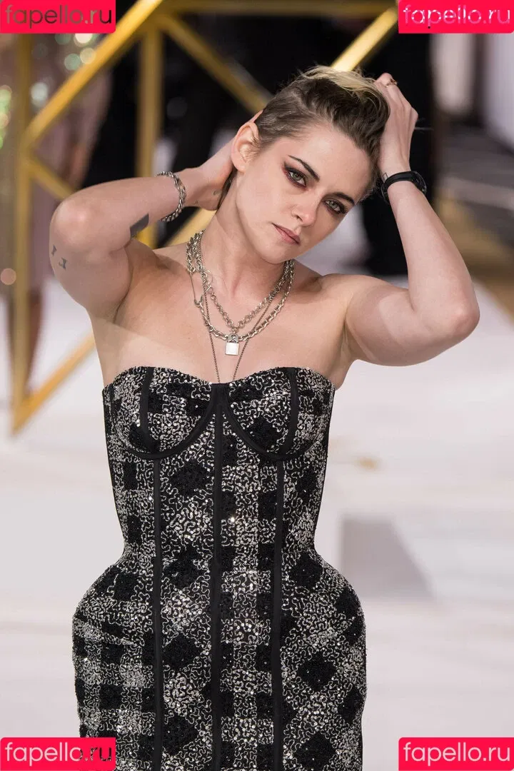 Kristen Stewart / kristenstewart / kristenstewartx Onlyfans Photo Gallery 