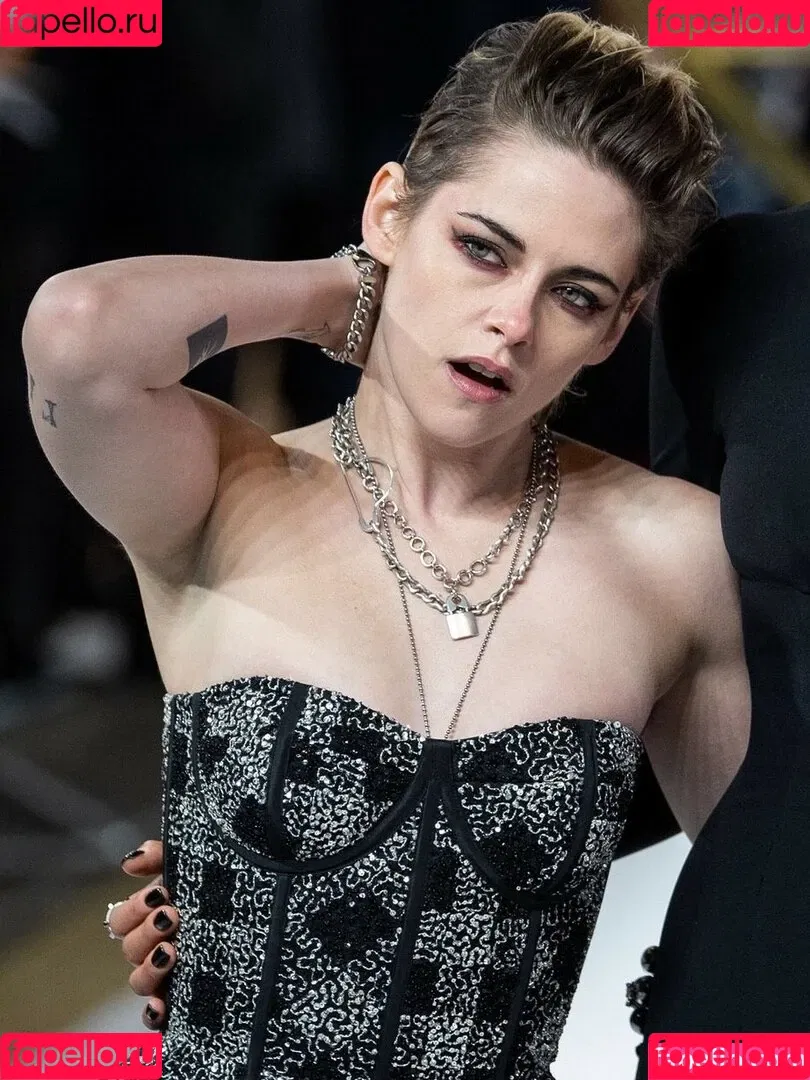 Kristen Stewart / kristenstewart / kristenstewartx Onlyfans Photo Gallery 
