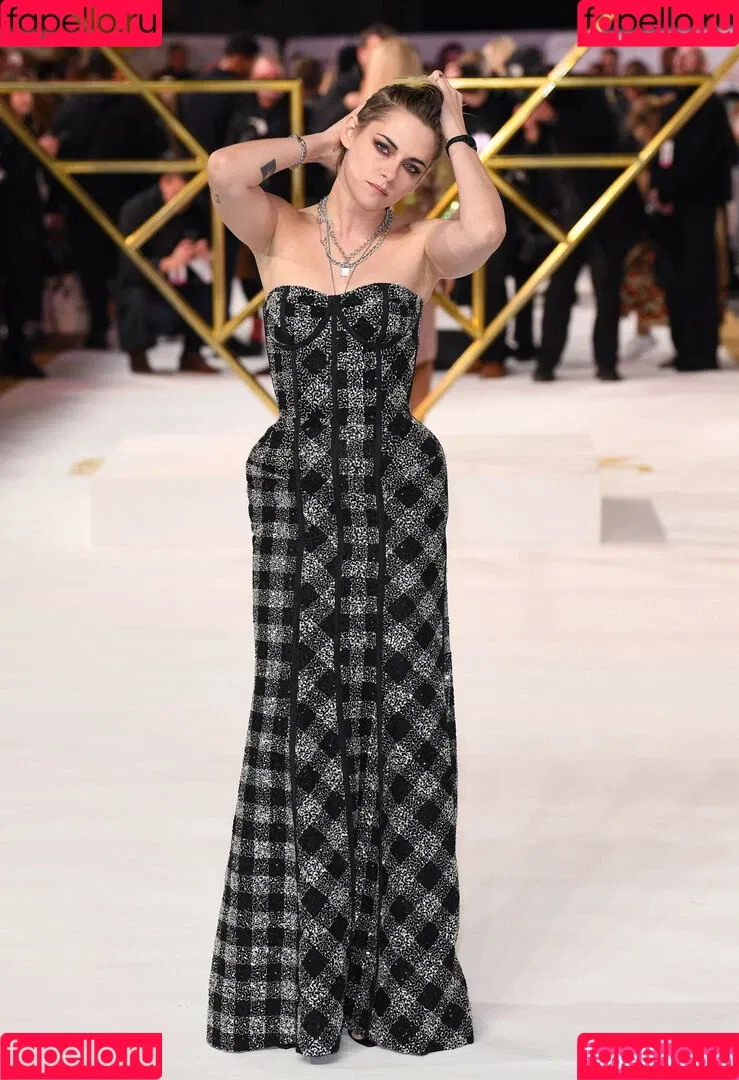 Kristen Stewart / kristenstewart / kristenstewartx Onlyfans Photo Gallery 