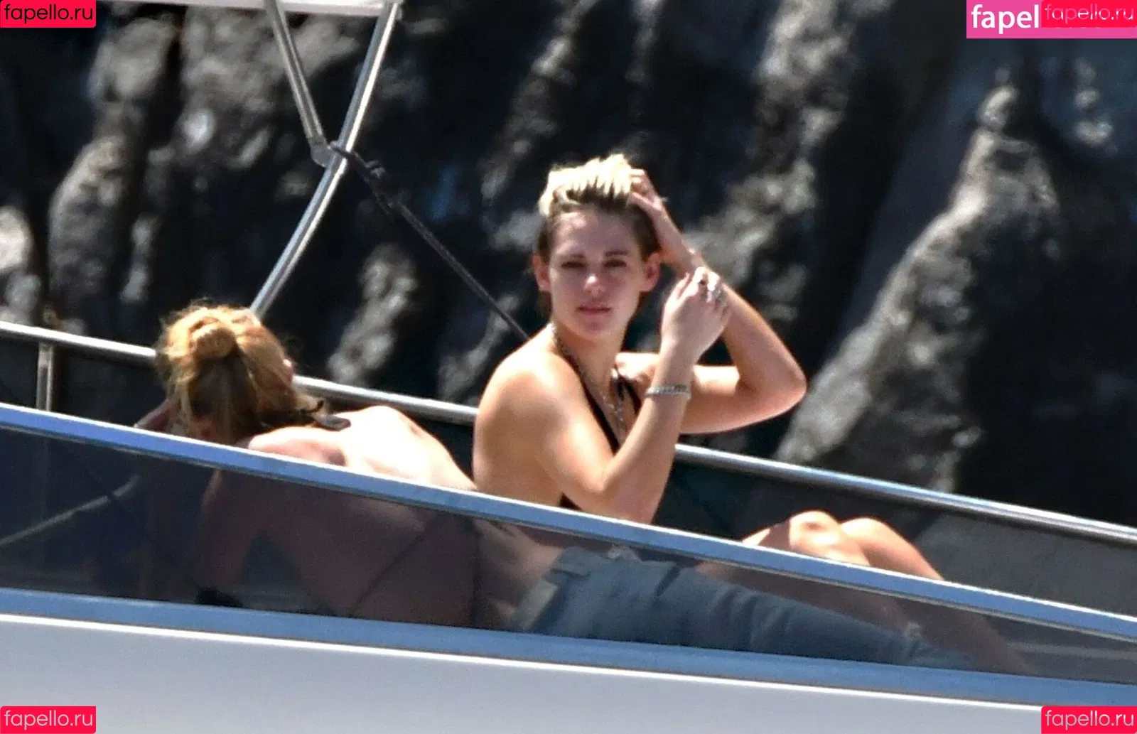 Kristen Stewart / kristenstewart / kristenstewartx Onlyfans Photo Gallery 