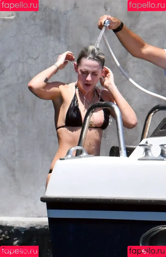 Kristen Stewart / kristenstewart / kristenstewartx Onlyfans Photo Gallery 