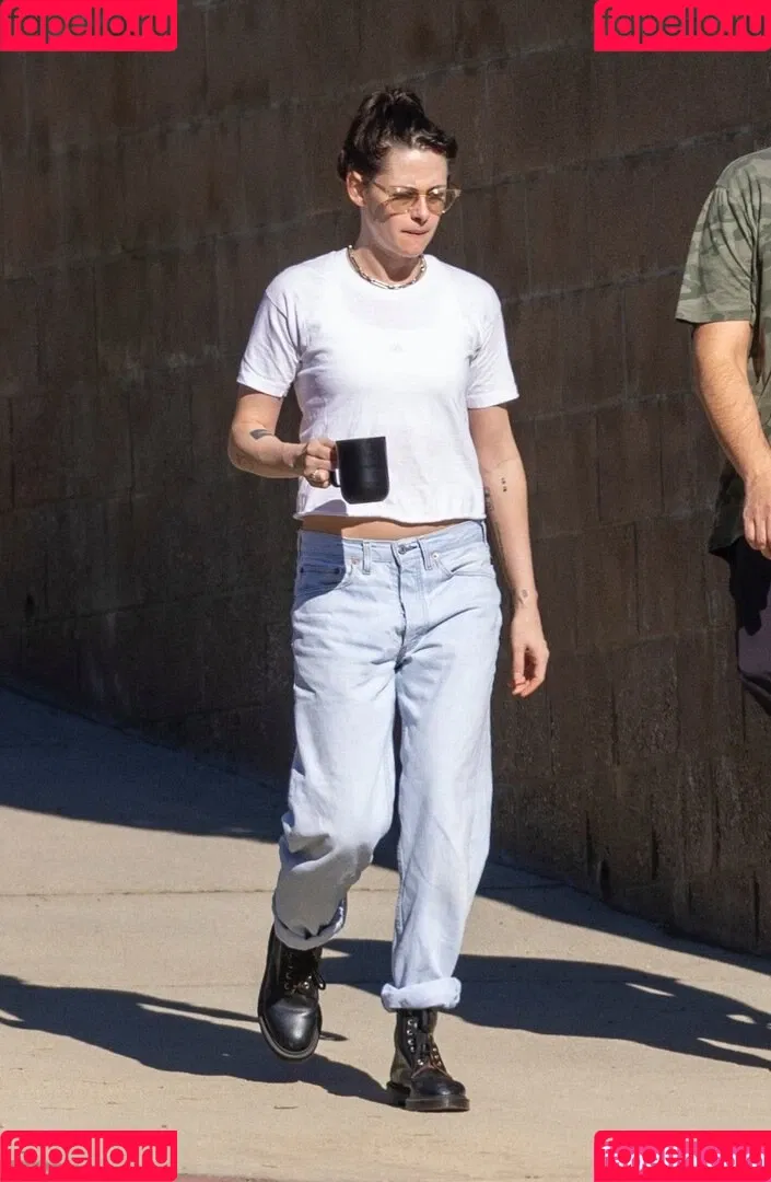Kristen Stewart / kristenstewart / kristenstewartx Onlyfans Photo Gallery 