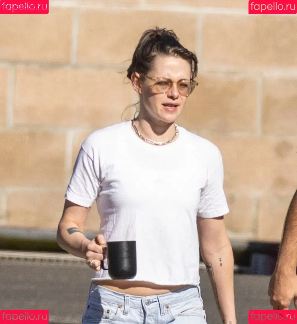 Kristen Stewart / kristenstewart / kristenstewartx Onlyfans Photo Gallery 