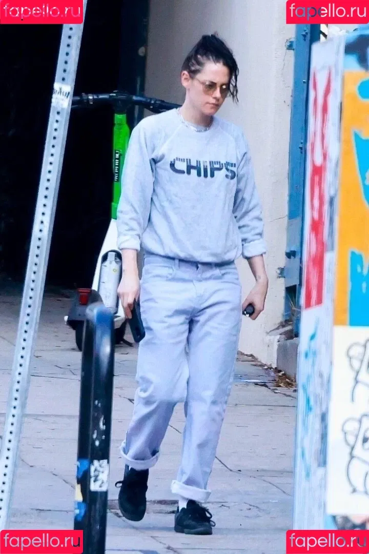 Kristen Stewart / kristenstewart / kristenstewartx Onlyfans Photo Gallery 