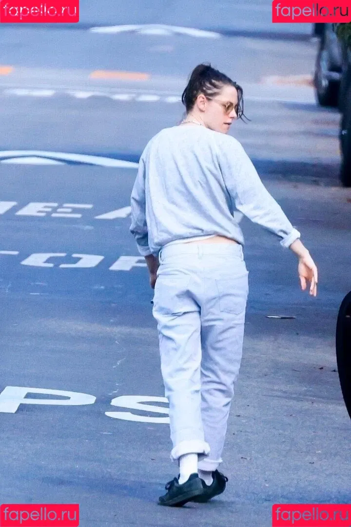 Kristen Stewart / kristenstewart / kristenstewartx Onlyfans Photo Gallery 