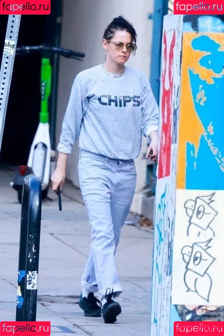 Kristen Stewart / kristenstewart / kristenstewartx Onlyfans Photo Gallery 