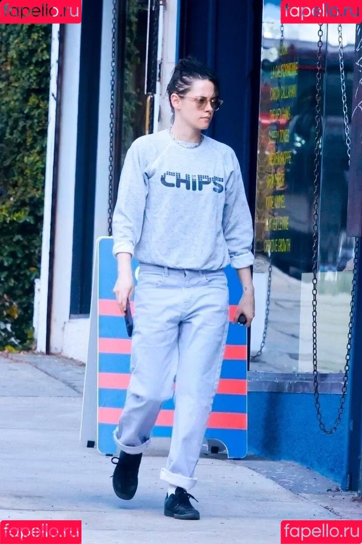 Kristen Stewart / kristenstewart / kristenstewartx Onlyfans Photo Gallery 