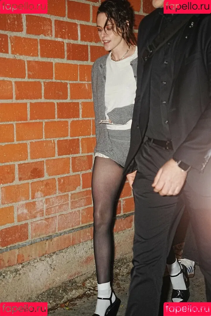 Kristen Stewart / kristenstewart / kristenstewartx Onlyfans Photo Gallery 