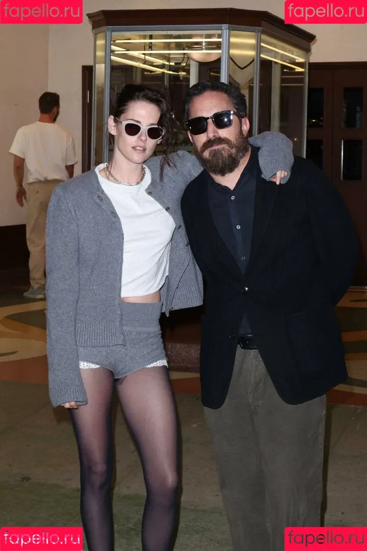 Kristen Stewart / kristenstewart / kristenstewartx Onlyfans Photo Gallery 