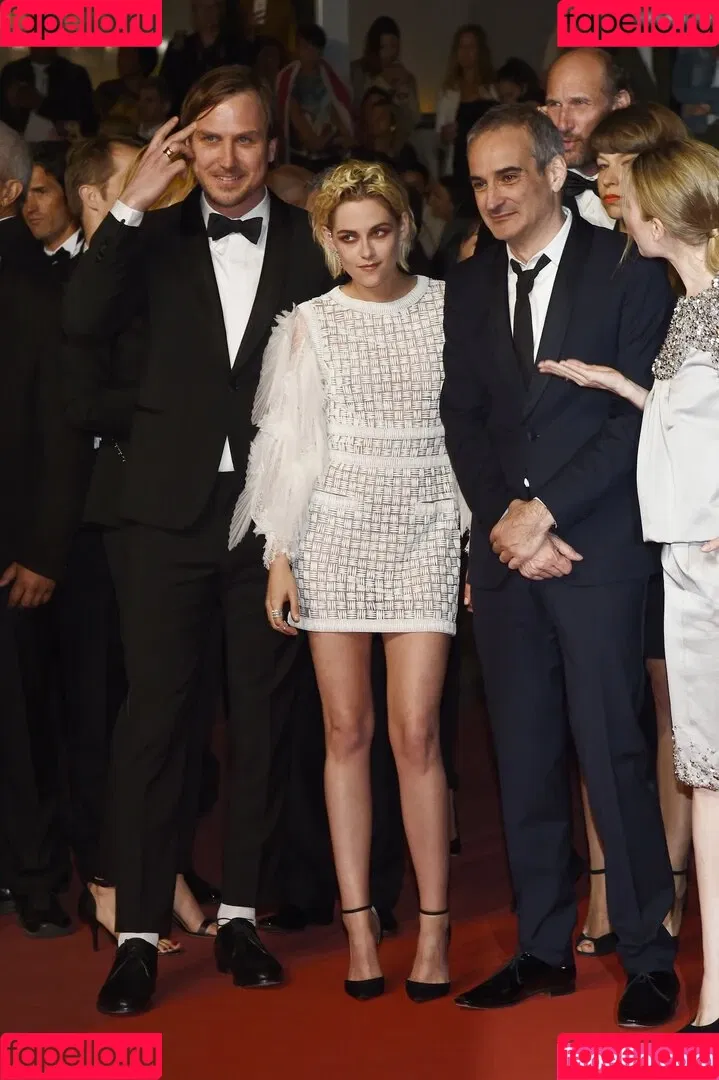 Kristen Stewart / kristenstewart / kristenstewartx Onlyfans Photo Gallery 