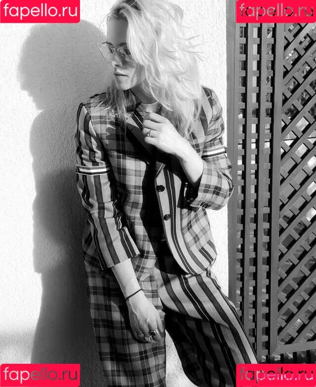 Kristen Stewart / kristenstewart / kristenstewartx Onlyfans Photo Gallery 