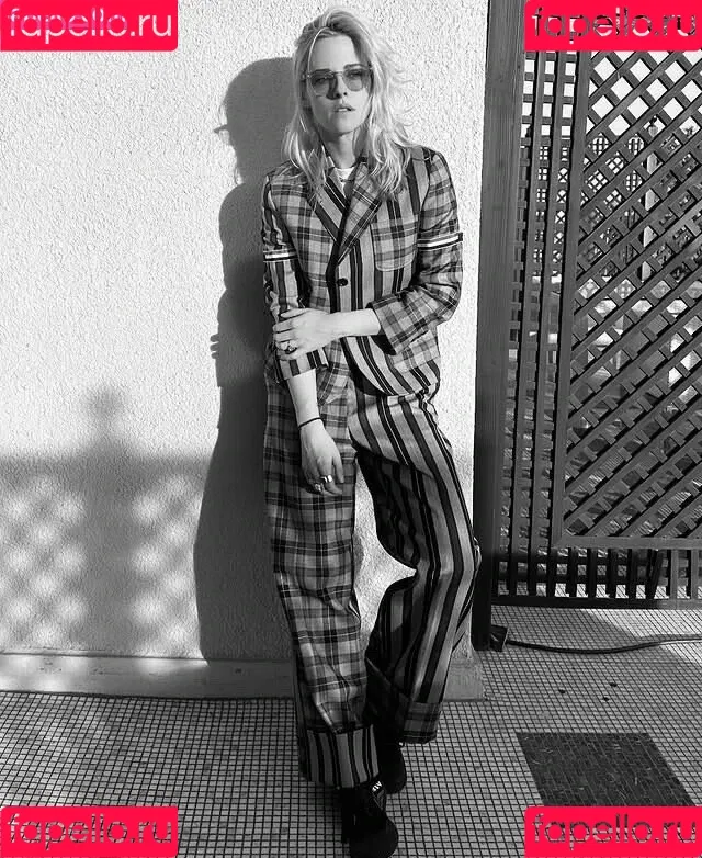 Kristen Stewart / kristenstewart / kristenstewartx Onlyfans Photo Gallery 