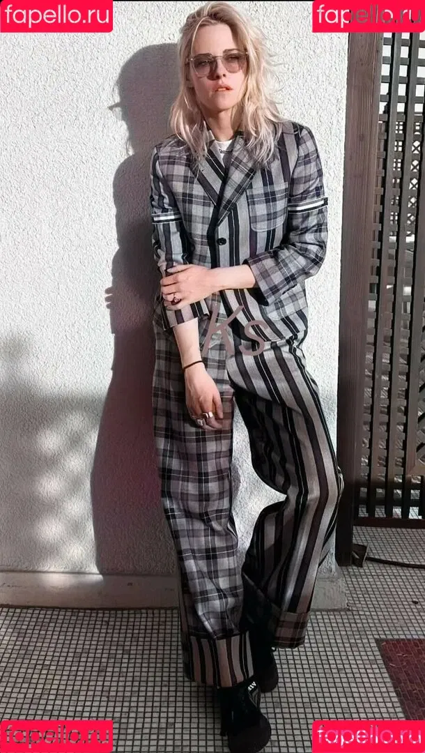 Kristen Stewart / kristenstewart / kristenstewartx Onlyfans Photo Gallery 